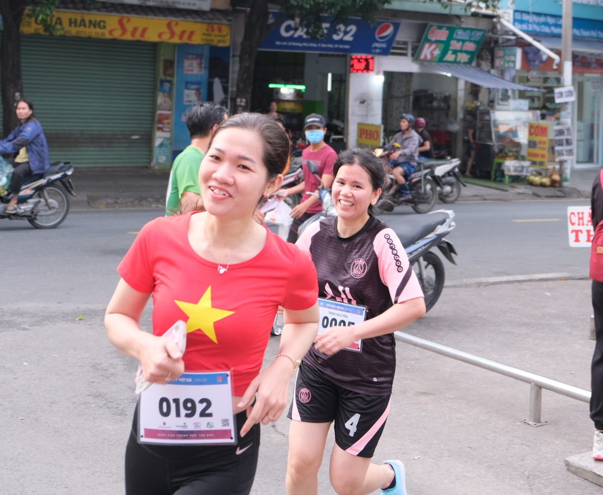 Hơn 220 vận động viên tham gia giải chạy việt dã lần thứ VIII năm 2022