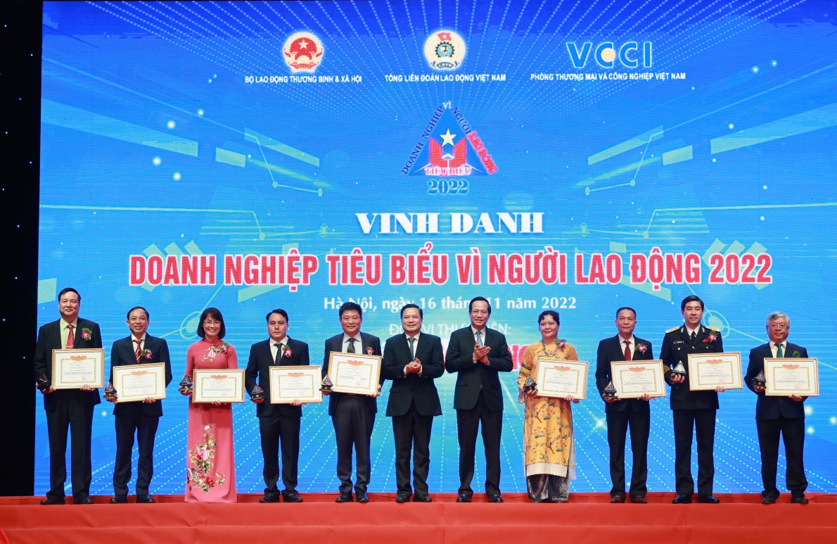 Nestlé Việt Nam được bình chọn là “Doanh nghiệp tiêu biểu vì Người lao động” trong 3 năm liên tiếp Nestlé Việt Nam được bình chọn là “Doanh nghiệp tiêu biểu vì Người lao động” trong 3 năm liên tiếp