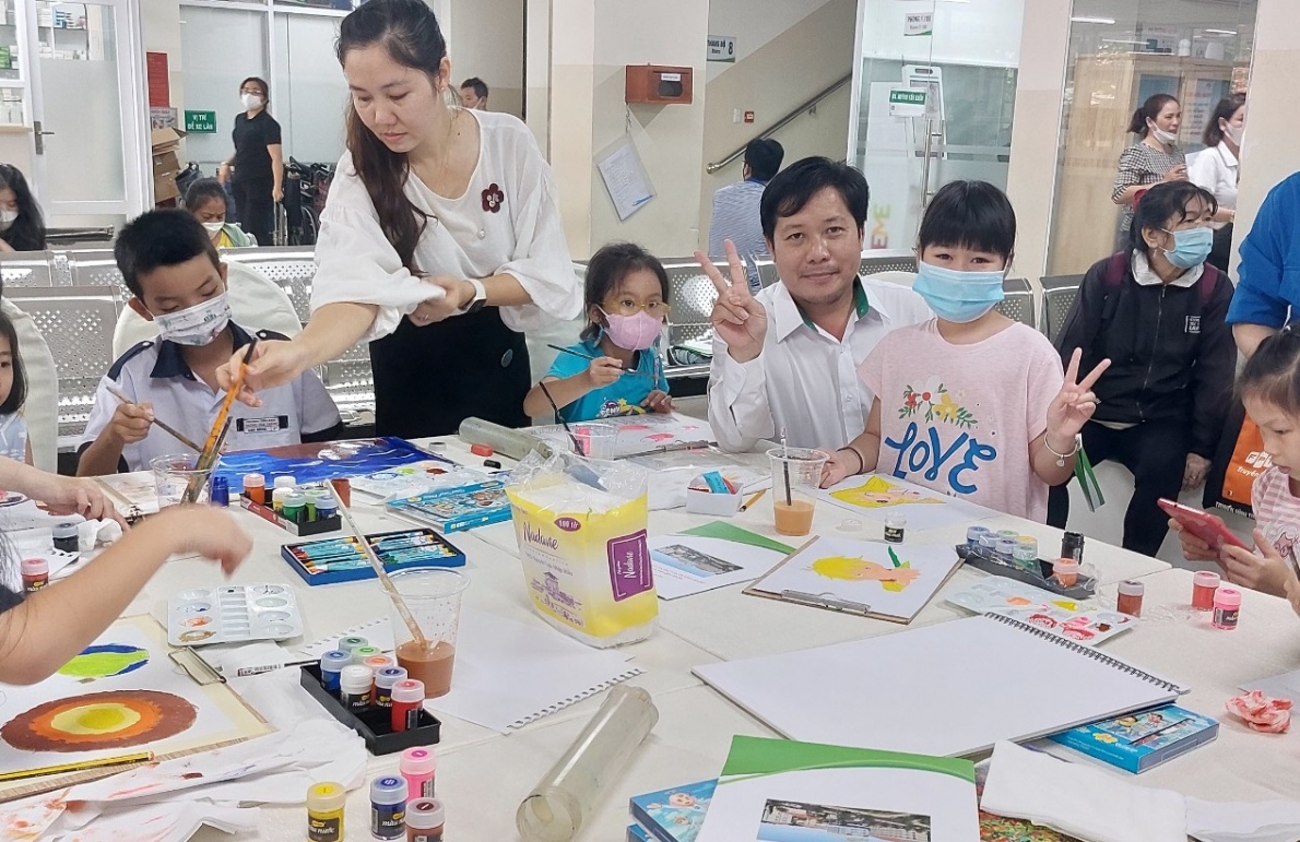 Tổ chức Lễ tưởng niệm đồng bào và cán bộ, chiến sĩ hy sinh, tử vong trong đại dịch Covid-19