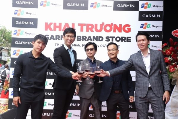 FPT Shop hợp tác cùng Garmin khai trương chuỗi Garmin Brand Store cao cấp nhất tại Việt Nam