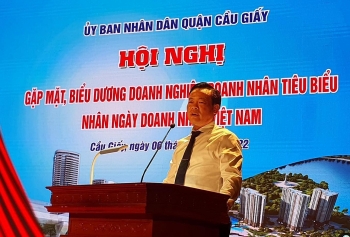 Chủ tịch UBND quận Cầu Giấy, Hà Nội: “Lấy người dân và doanh nghiệp làm trung tâm phục vụ”