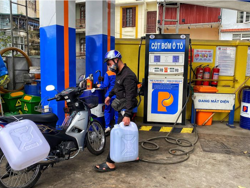 Công an TP Hà Nội cảnh báo: Không tích trữ xăng, dầu trong các hộ gia đình