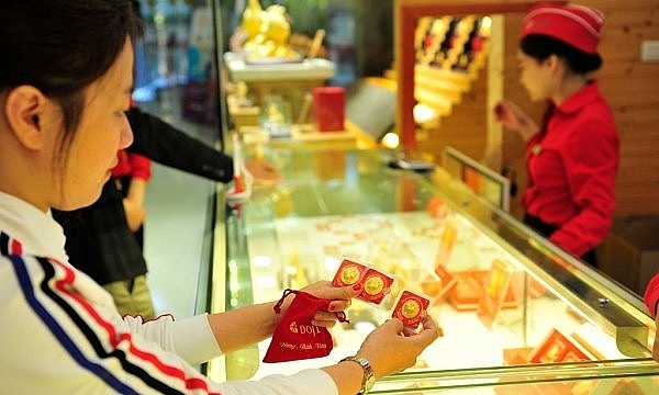 Thị trường vàng trong nước tiếp đà tăng giá trước Tết Nguyên đán Tân Sửu
