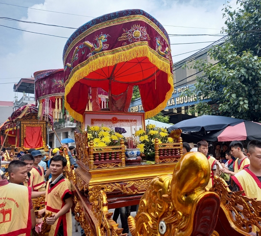 Xã Hương Ngải đón bằng xã nông thôn mới nâng cao và tổ chức lễ hội truyền thống năm 2022
