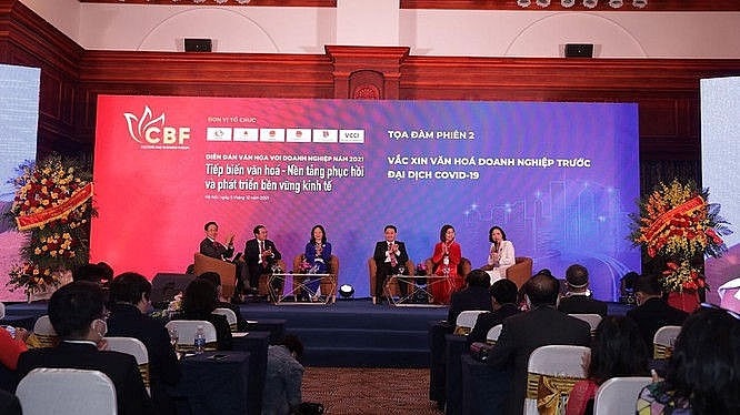 Bộ trưởng Bộ VHTT&DL Nguyễn Văn Hùng: "Văn hóa và kinh tế có mối quan hệ biện chứng"