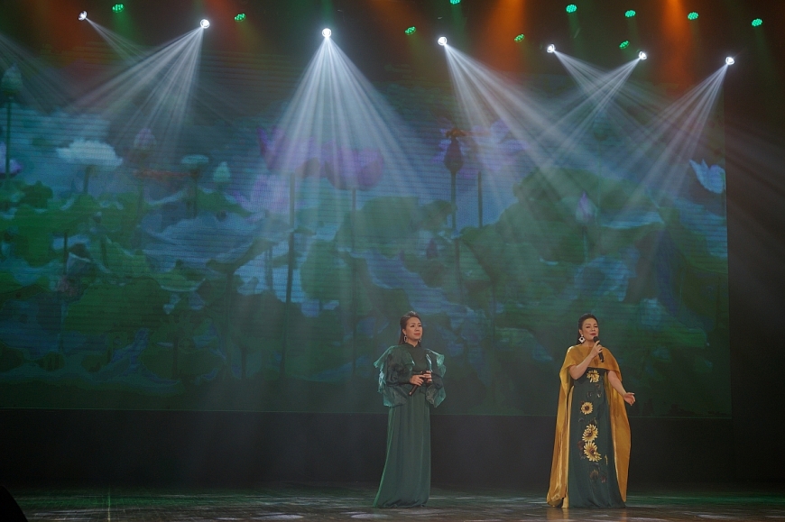 “Thanh âm Sao và Sao” - nơi nghệ sĩ cất tiếng hát từ trái tim