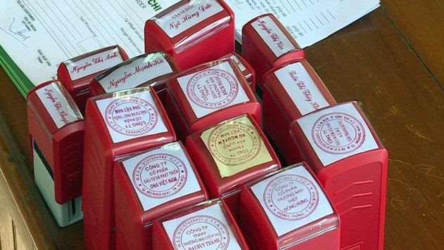 Sử dụng thủ đoạn tinh vi chiếm đoạt hàng tỷ đồng từ ngân hàng