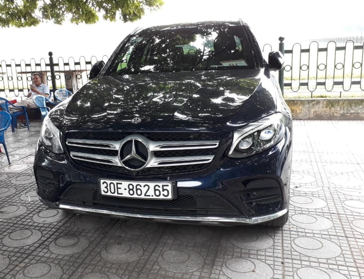 Mercedes-Benz GLC 300 tại Việt Nam bị cắt trang bị an toàn?