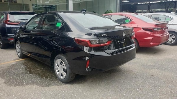 Honda City thêm phiên bản E giá 499 triệu đồng