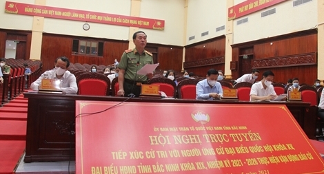 Thứ trưởng Trần Quốc Tỏ tiếp xúc cử tri tại thị xã Từ Sơn, Bắc Ninh