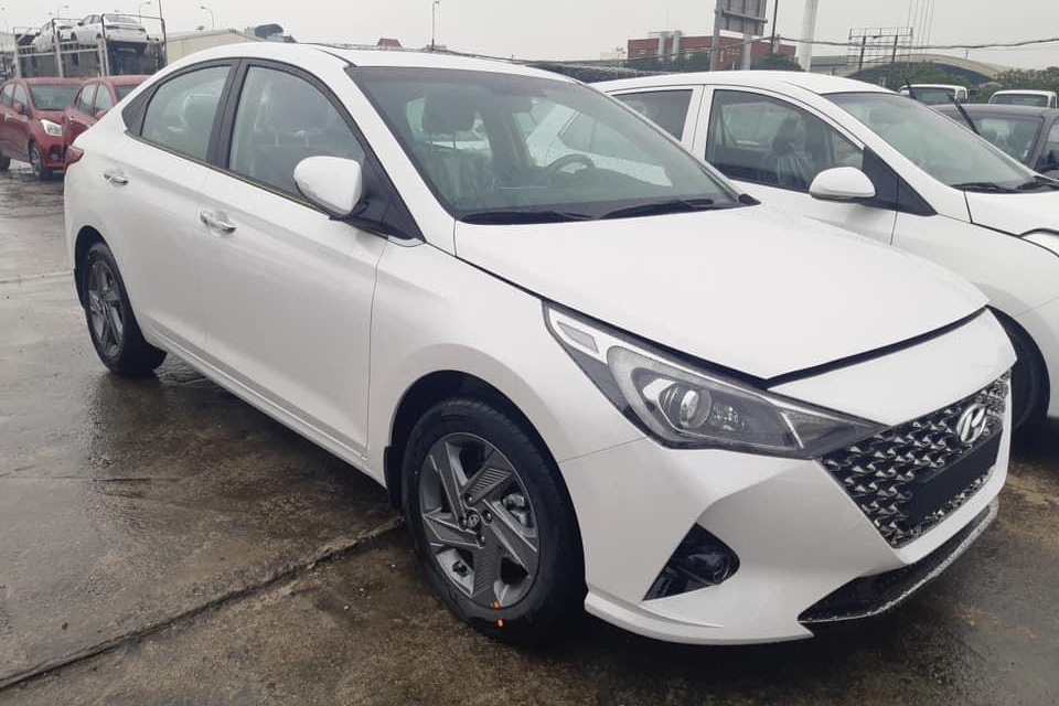 Hyundai Accent 2021 lộ diện hoàn toàn tại Việt Nam
