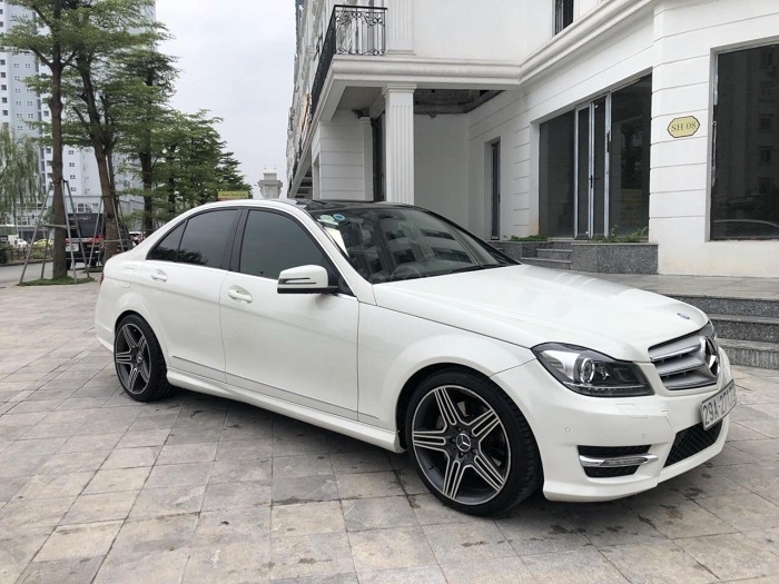 Mercedes Việt Nam triệu hồi hơn ba nghìn xe do lỗi túi khí