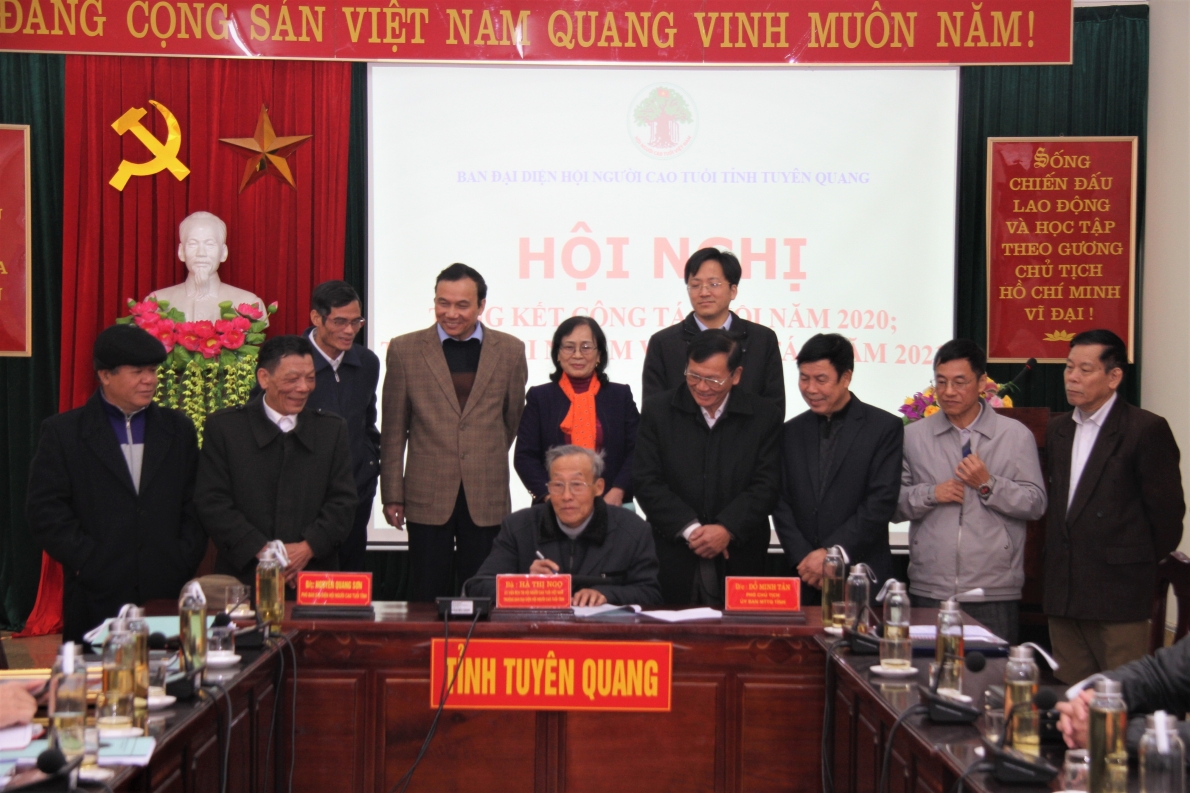 Người cao tuổi ngày càng được chăm lo tốt hơn