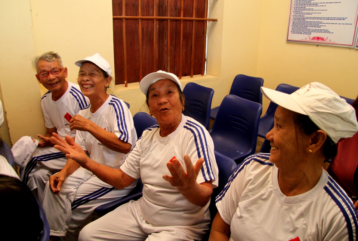 Toàn xã hội chung tay chăm sóc người cao tuổi