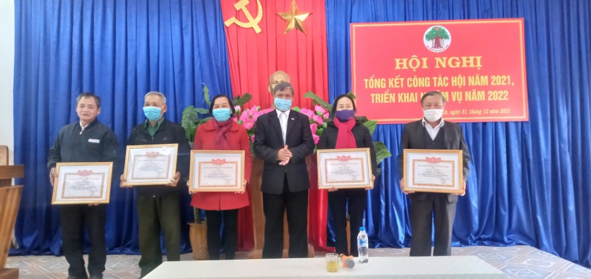 Khen thưởng các tập thể, cá nhân huyện Như Thanh, tỉnh Thanh Hóa đạt thành tích xuất sắc năm 2021