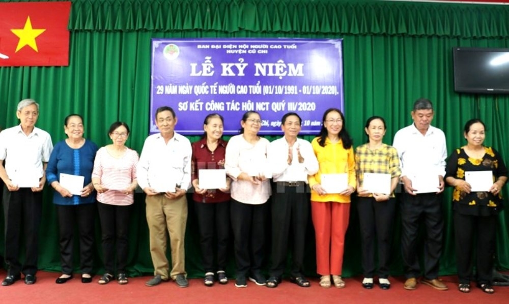 Người cao tuổi huyện Củ Chi góp sức xây dựng quê hương đổi mới