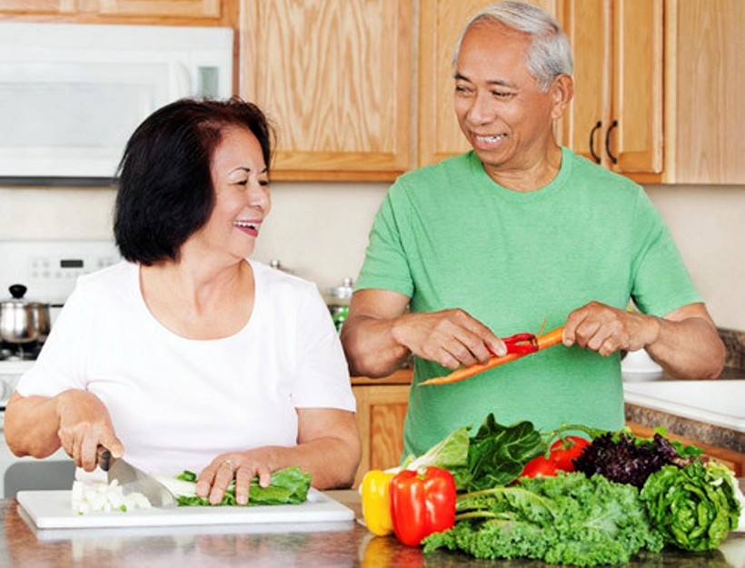 “Bí kíp” tránh thừa cân ở người cao tuổi