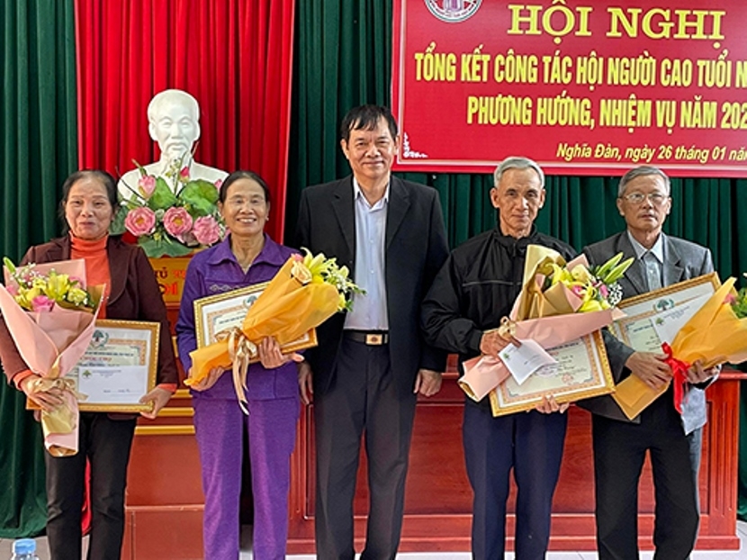 Mừng thọ NCT huyện Nghĩa Đàn, tỉnh Nghệ An