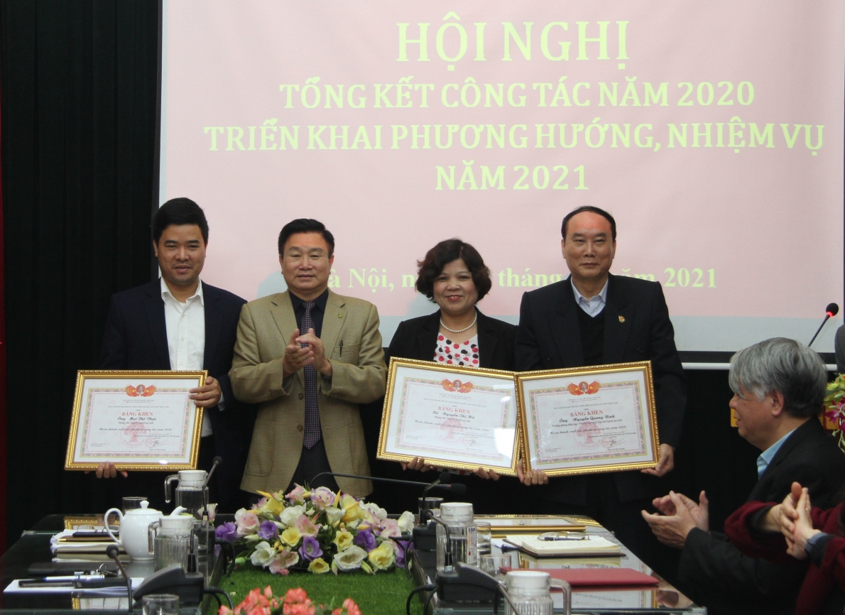 Đoàn kết là “cái gốc” để thành công