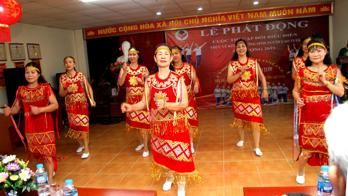 Nâng tầm bài tập Thức vũ kinh Trường Sinh NCT