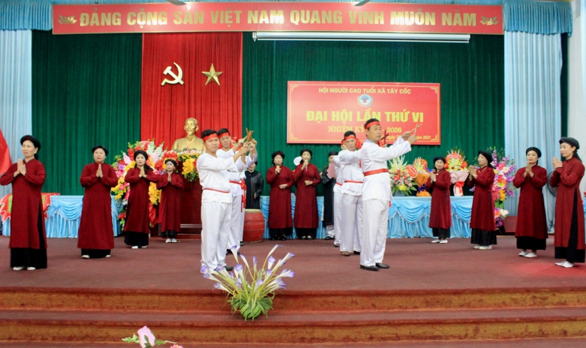 Chỉ đạo tổ chức Đại hội điểm cấp cơ sở