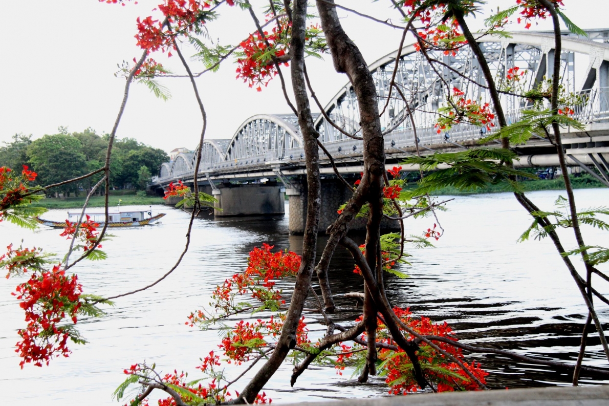 Tuyệt tác sông Hương núi Ngự ở cố đô xưa