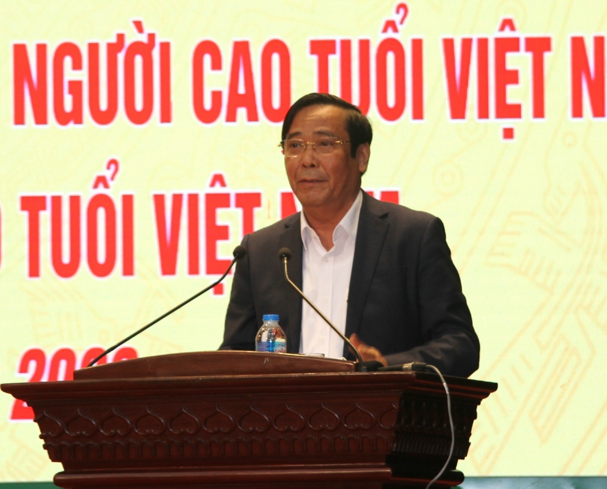 Chủ tịch Nguyễn Thanh Bình phát biểu