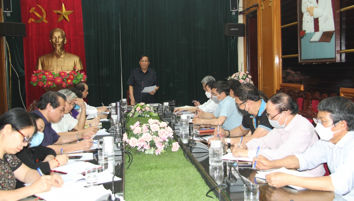 Chủ tịch Nguyễn Thanh Bình chủ trì buổi làm việc