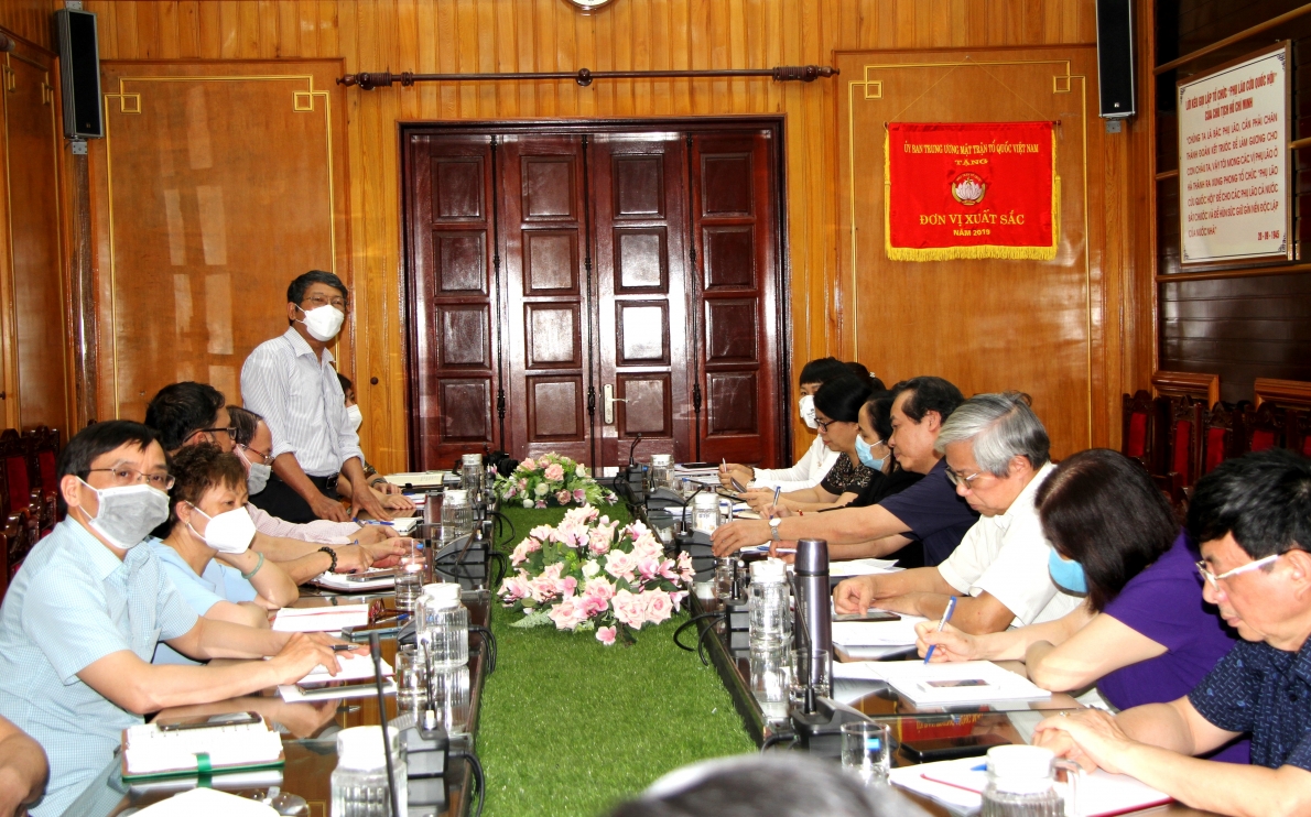 Đại diện các phòng thảo luận
