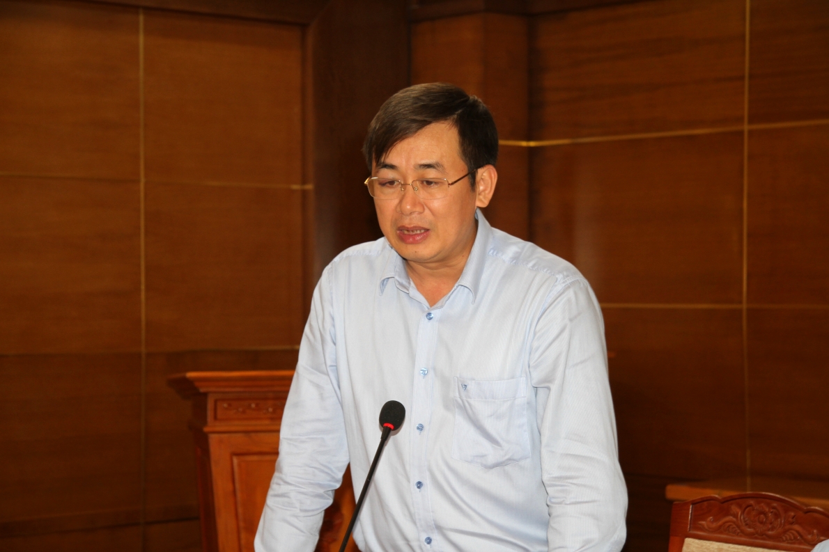 Bí thư Huyện ủy Yên Dũng, tỉnh Bắc Giang Thạch Văn Chung phát biểu tại buổi làm việc với đoàn khảo sát mô hình tổ chức Hội NCT