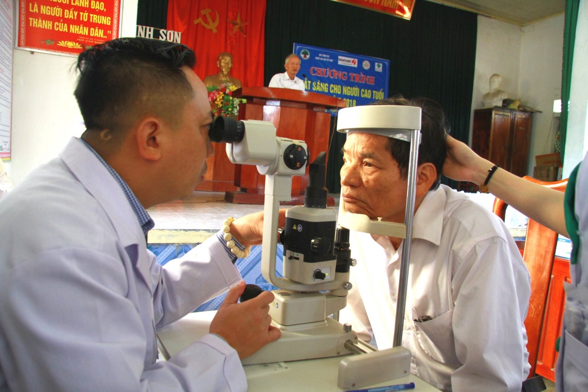 Hơn nửa thập kỉ chăm lo cho người cao tuổi