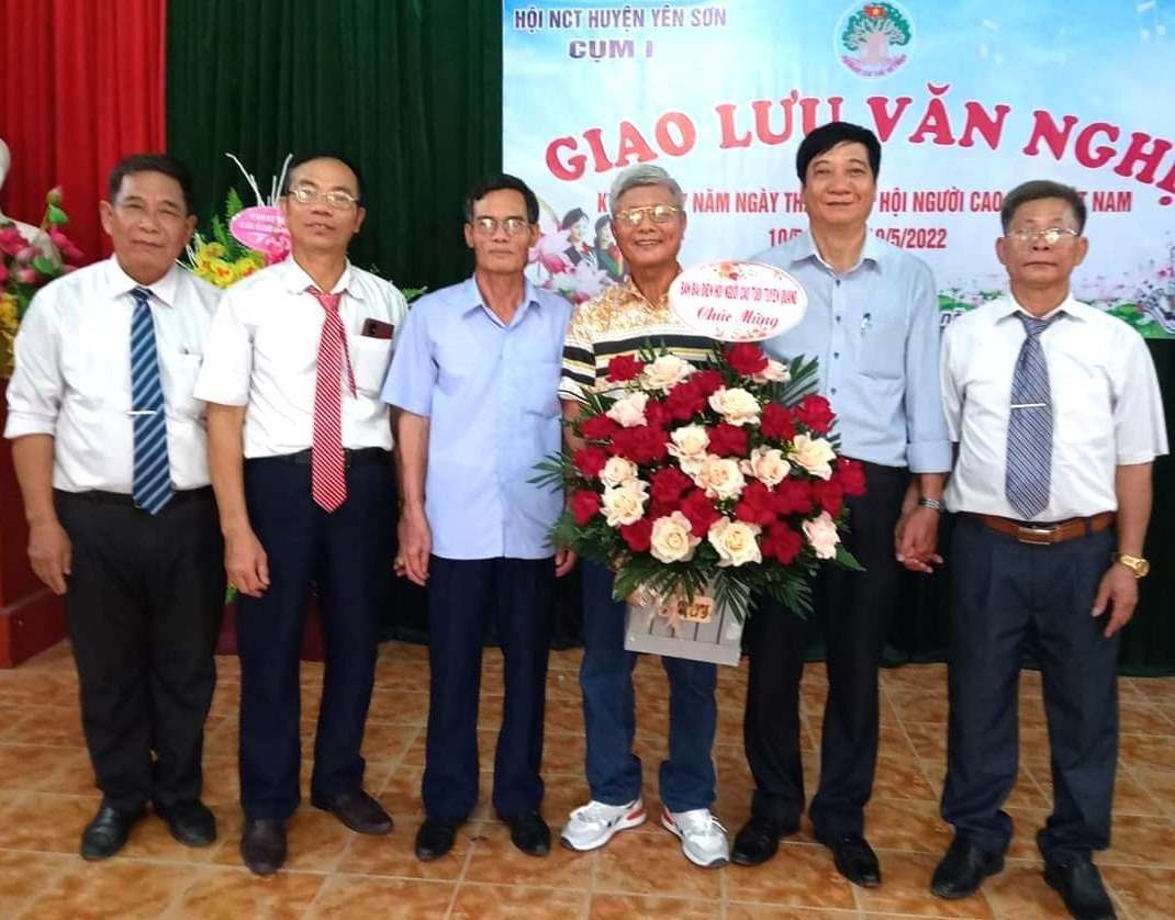 Giao lưu văn nghệ NCT ở tỉnh Tuyên Quang