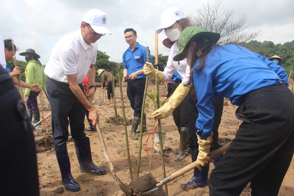 Lãnh đạo Hội NCT Việt Nam tham gia Lễ phát động Quốc gia hưởng ứng Ngày Quốc tế đa dạng sinh học, Ngày môi trường thế giới và Tháng hành động vì môi trường năm 2022