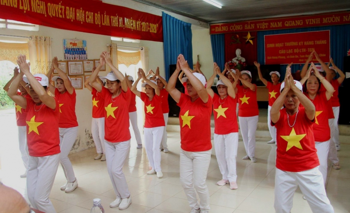 Sân chơi bổ ích, thiết thực cho người cao tuổi