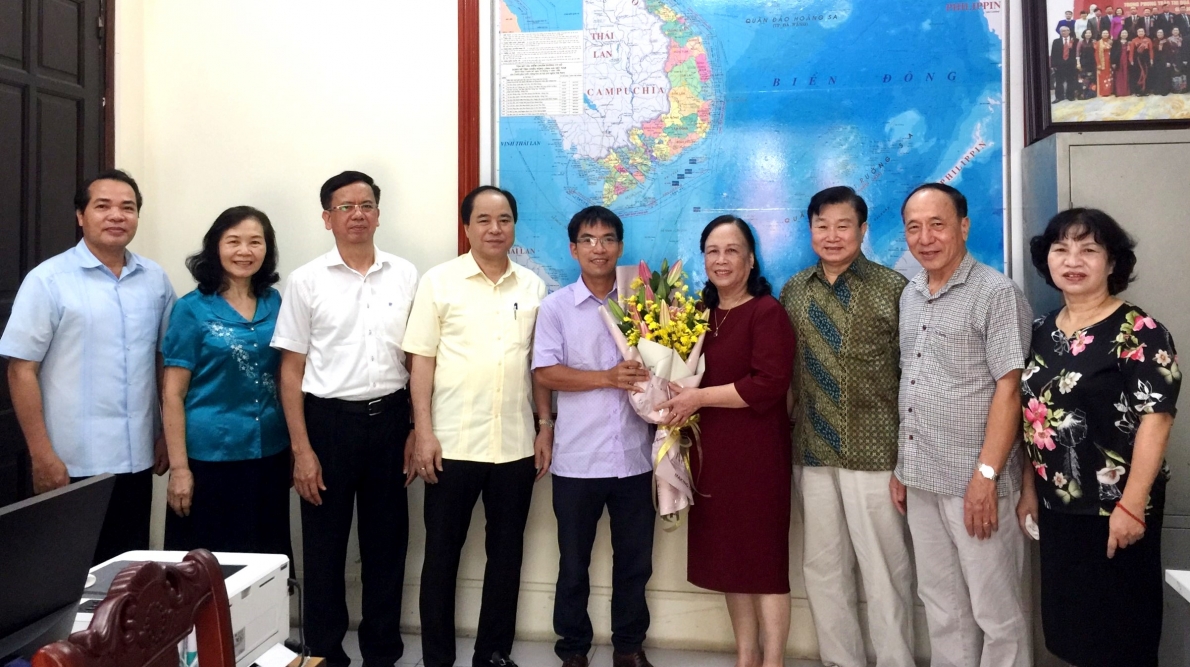 Tạp chí Người cao tuổi là cơ quan ngôn luận quan trọng của Hội