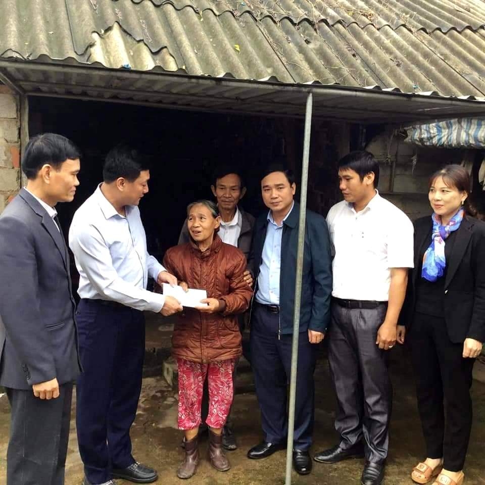 Ngân sách tỉnh hỗ trợ 100% mức đóng bảo hiểm y tế cho người từ 70 đến dưới 80 tuổi