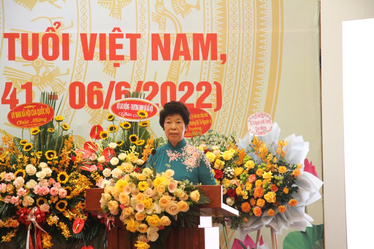 Anh hùng Lao động Cù Thị Hậu, Chủ tịch Hội NCT Việt Nam khóa IV phát biểu