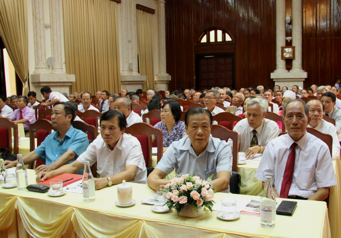 4343 2 cac yyi biyu tham dy hyi nghy