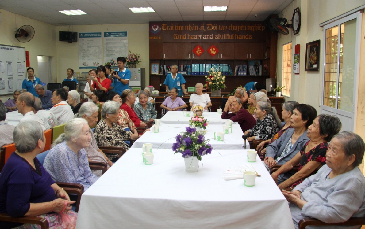 0432 2 khuyyn khich xa hyi hoa cac mo hinh chym soc nct