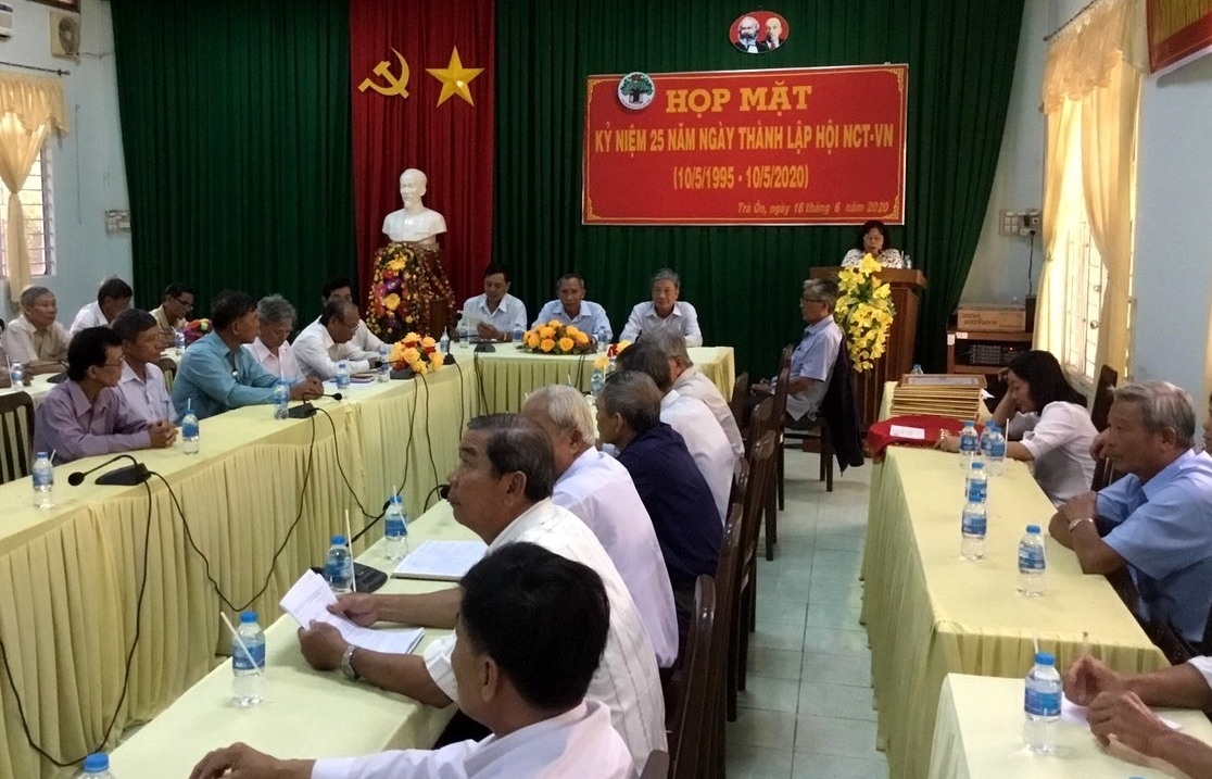 1337 ky niym 25 nym ngay thanh lyp hyi nct y tynh vynh long