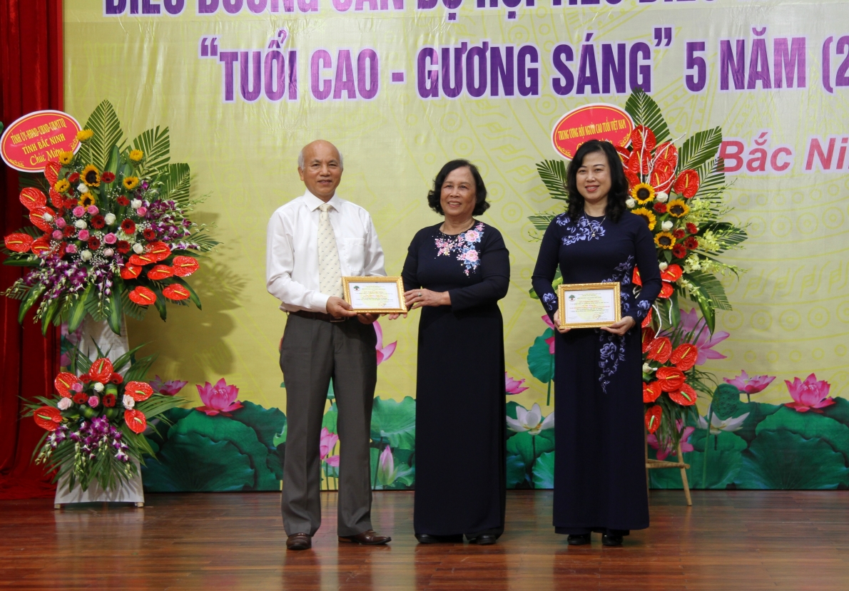 5502 chy tych phym thy hyi chuyyn trao ky niym chyyng vi sy nghiyp chym soc va phat huy vai tro nct