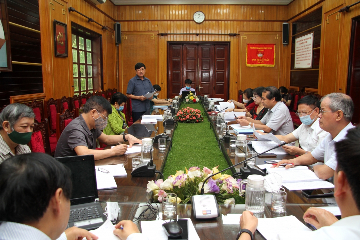 Hội thảo tham gia ý kiến vào dự thảo sách “80 năm NCT Việt Nam”