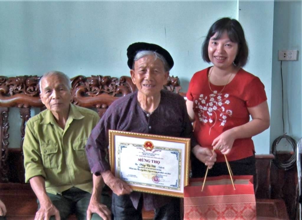 Khắp nơi chăm sóc, phát huy vai trò NCT