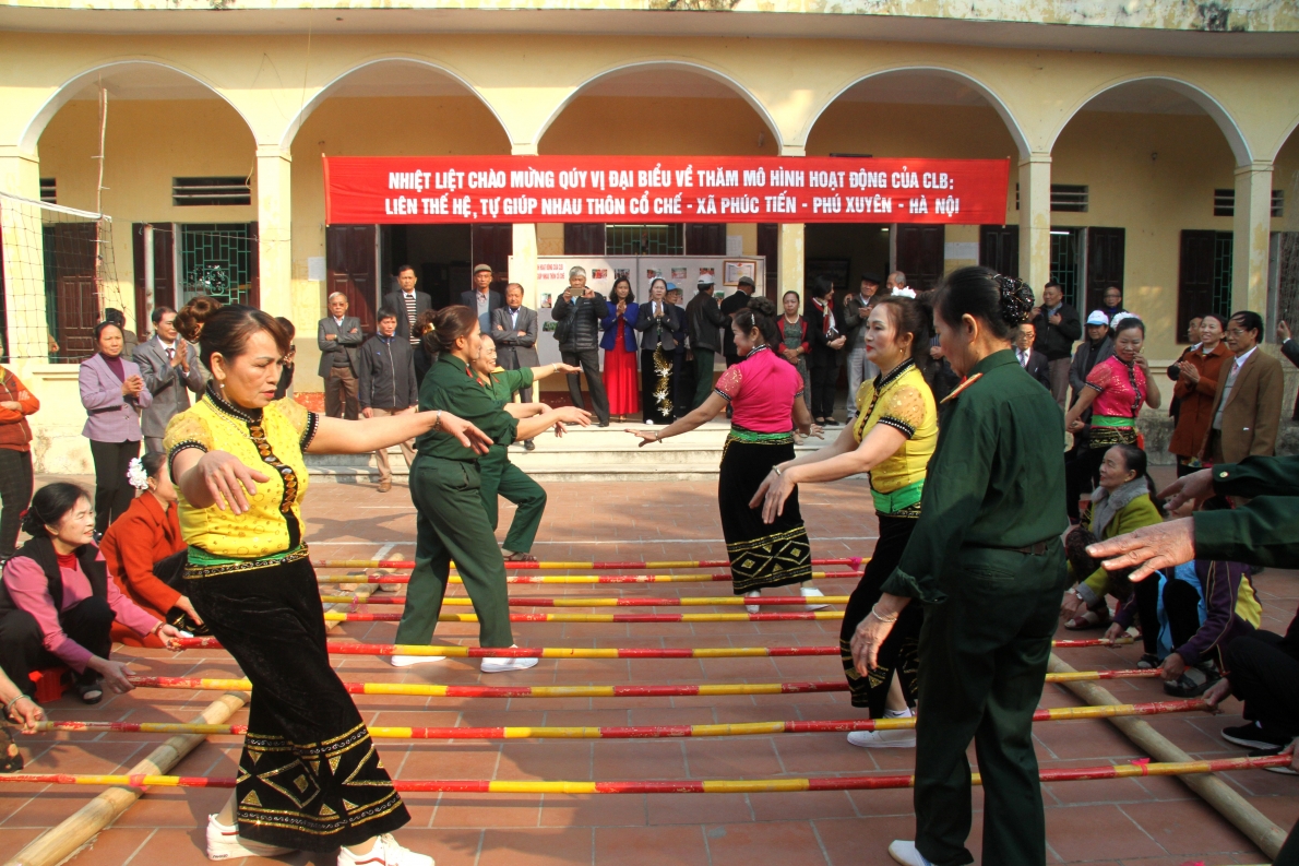 Khắp nơi chăm sóc, phát huy vai trò NCT