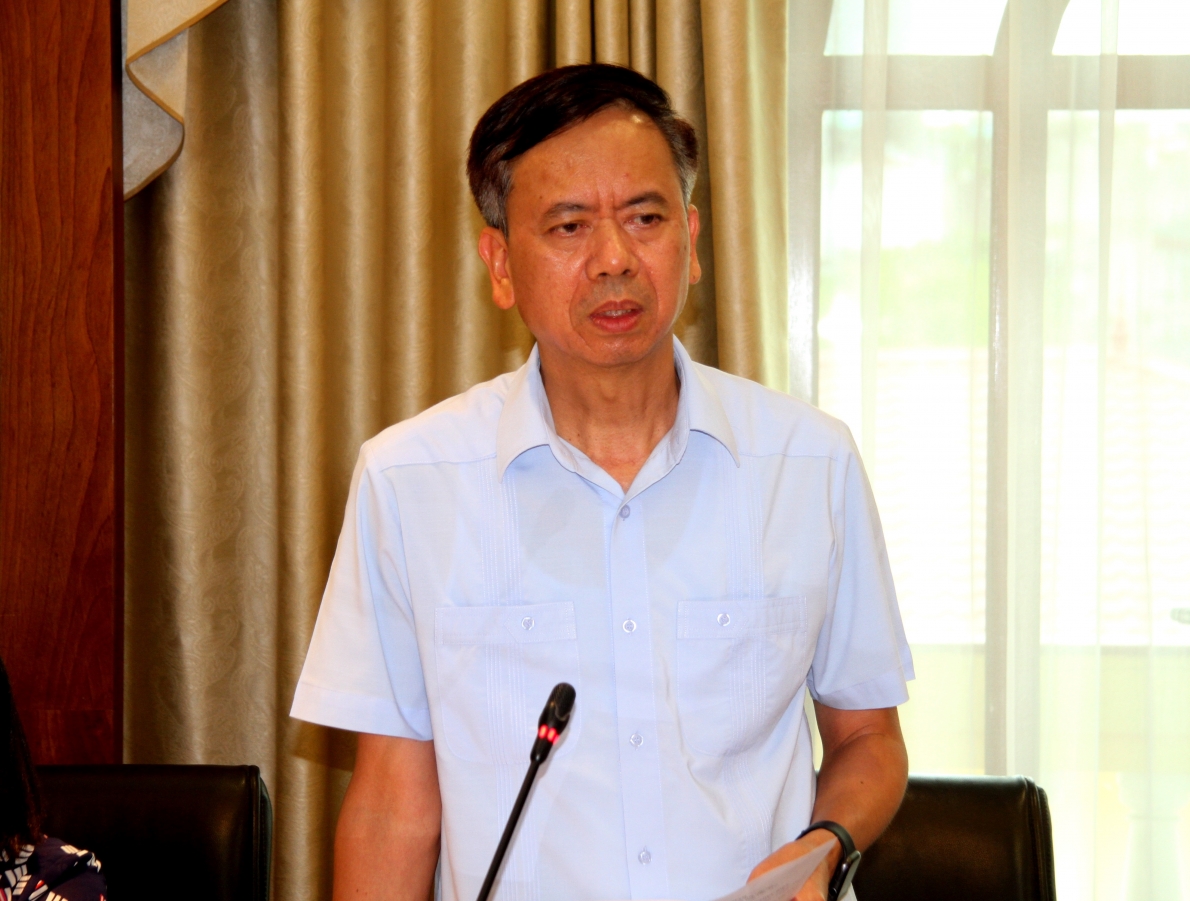 Phó Chủ tịch Phan Văn Hùng phát biểu Phó Chủ tịch Phan Văn Hùng phát biểu