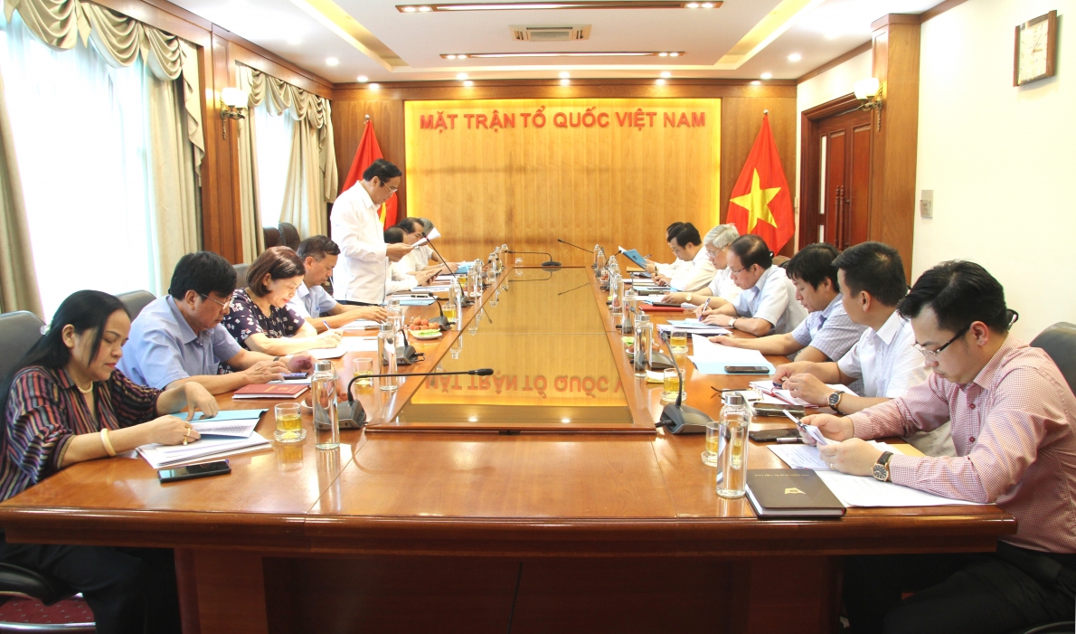Quang cảnh buổi làm việc Quang cảnh buổi làm việc