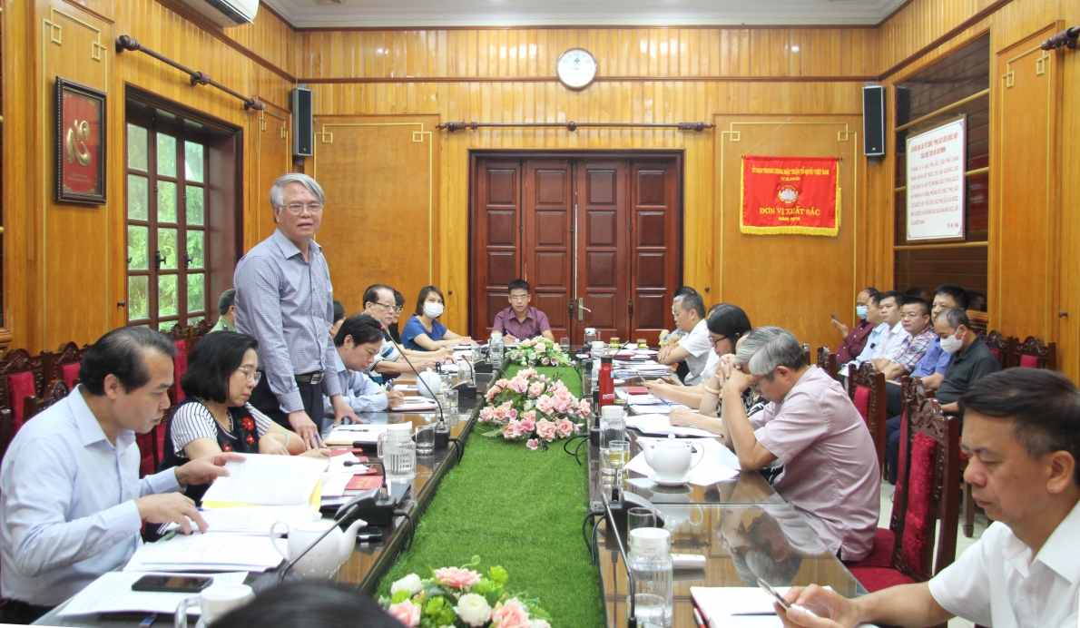 Ông Lê Quang, Tổng Biên tập Tạp chí Người cao tuổi phát biểu Ông Lê Quang, Tổng Biên tập Tạp chí Người cao tuổi phát biểu