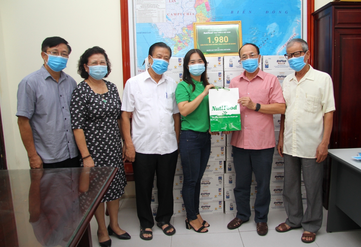 5439 pho chy tych nguyyn hoa binh tiyp nhyn qua tyng