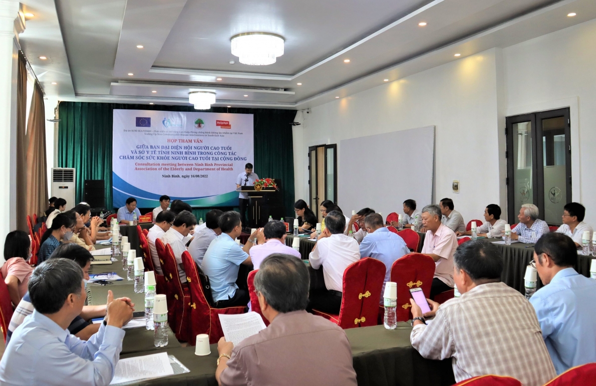 Quang cảnh hội nghị