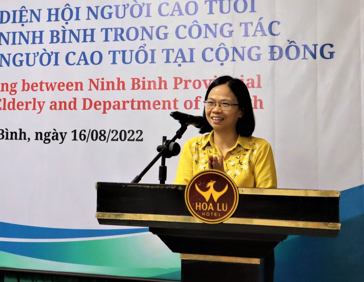 Đại diện Tổ chức HAI phát biểu